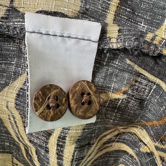 VTG Tommy Bahama Hawaiian Print Short Sleeve Button Camp Shirt in Men's X-Large - Picture 11 of 11